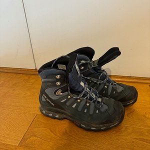 Women's Salomon Quest 4 GORE-TEX Hiking Boots, Waterproo, Size 7.5, Goretex, GTX